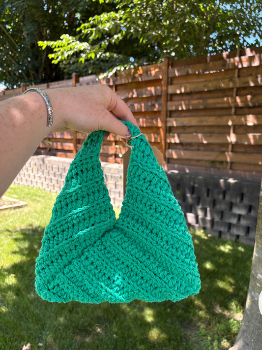 Mini triangle tote
