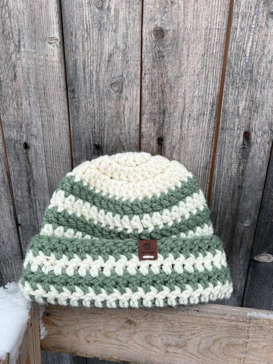 Bonnet rayé vert sauge et crème