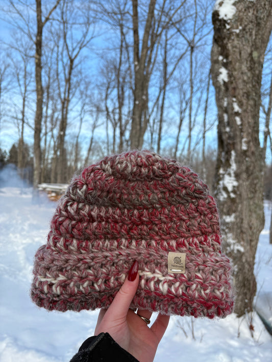 Bonnet rouge cendré