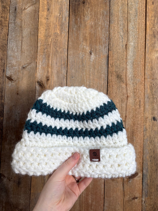 Bonnet blanc et turquoise